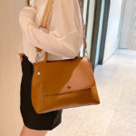 All-match Handbag Large Capacity Shoulder Messenger Bag - Image 3