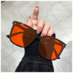 New Glasses Men And Women Black Frame Sunglasses - Image 5