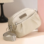 Pleated Oxford Cloth Shoulder Messenger Phone Bag - Image 3